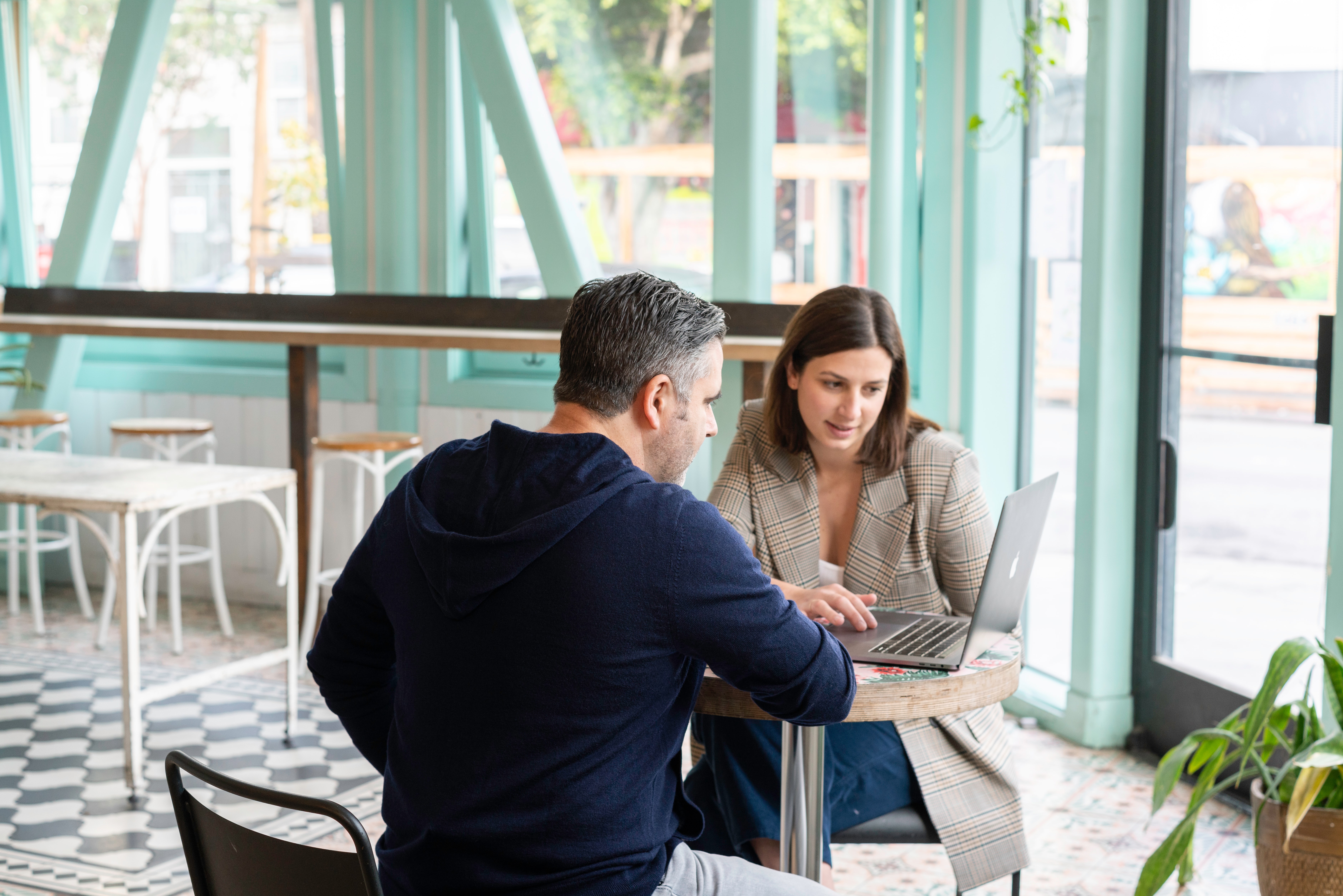 linkedin-sales-solutions-i1MXZuHqD2k-unsplash-May-16-2024-02-47-15-2632-AM