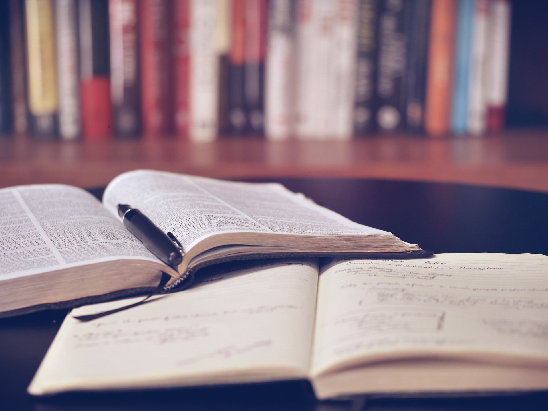 open-book-1428428_1920-4